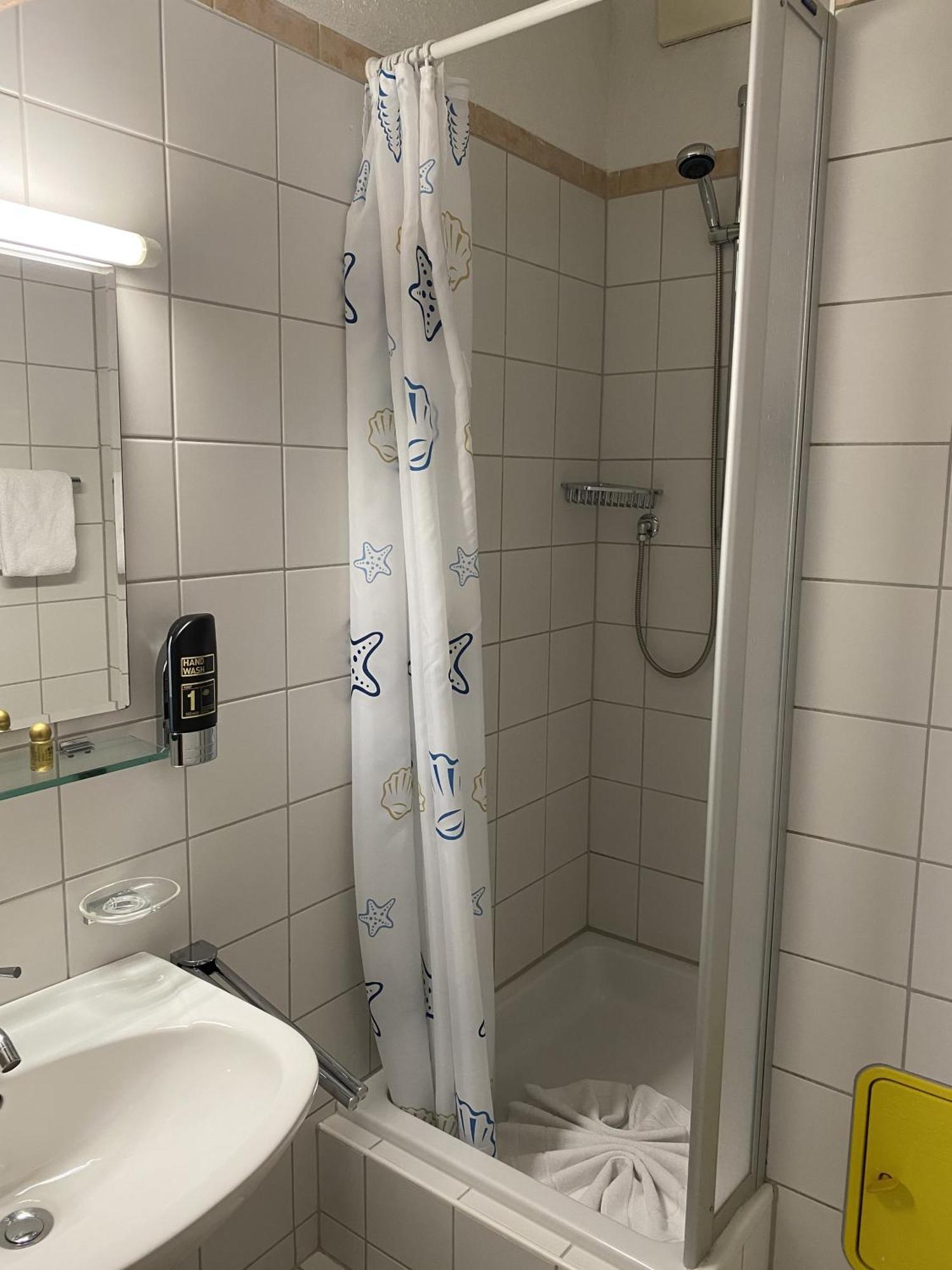 הופגרטן אים בריקסנטל Fuchswirt Kelchsau Landgasthof-Hotel מראה חיצוני תמונה